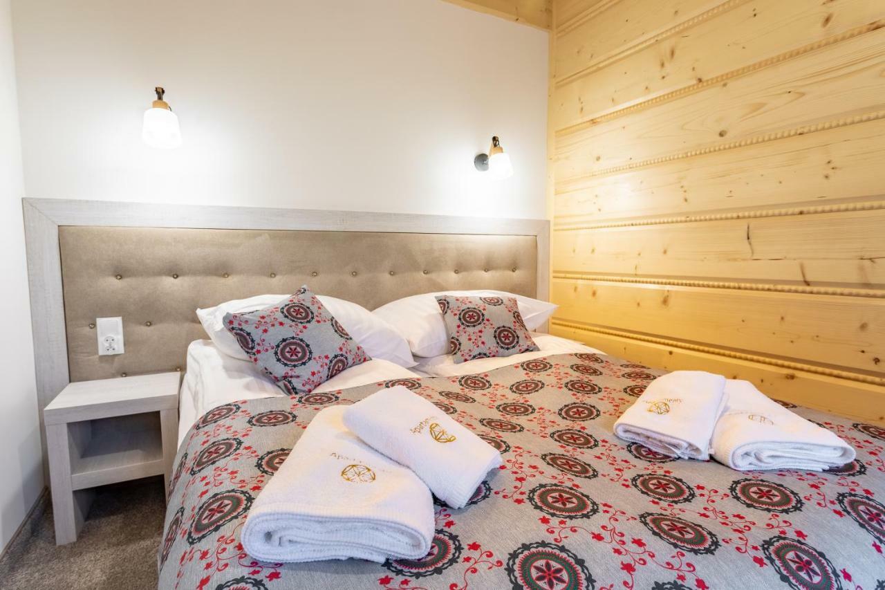Apartamenty Jedrol 波罗宁 外观 照片