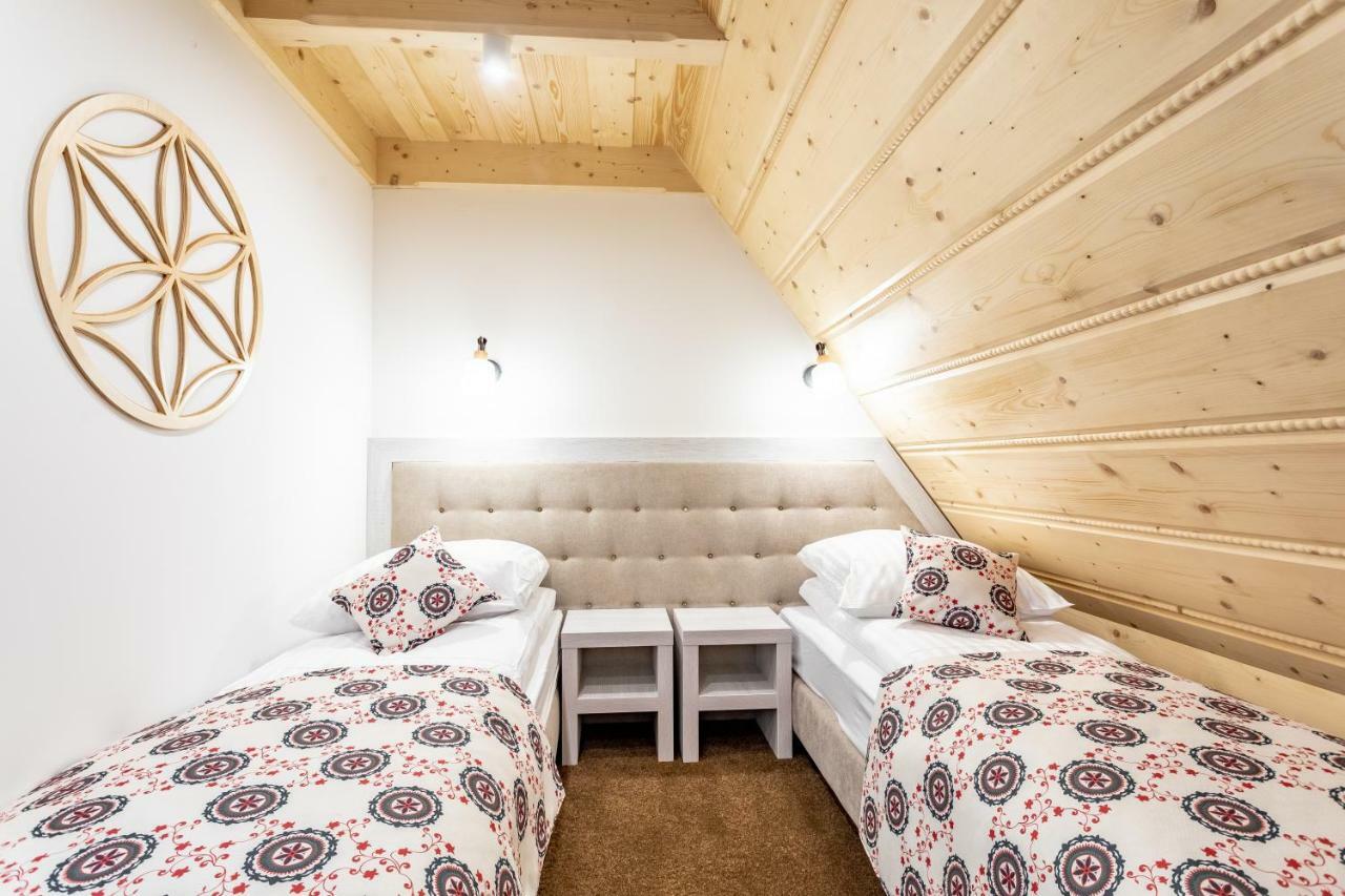 Apartamenty Jedrol 波罗宁 外观 照片